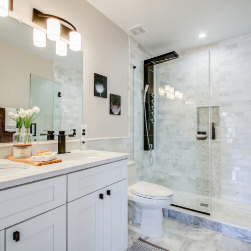 8 Modern Bathroom Styles & Designs in 2024